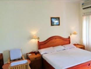 Lakshmi Hotel And Resorts Кумараком Екстериор снимка
